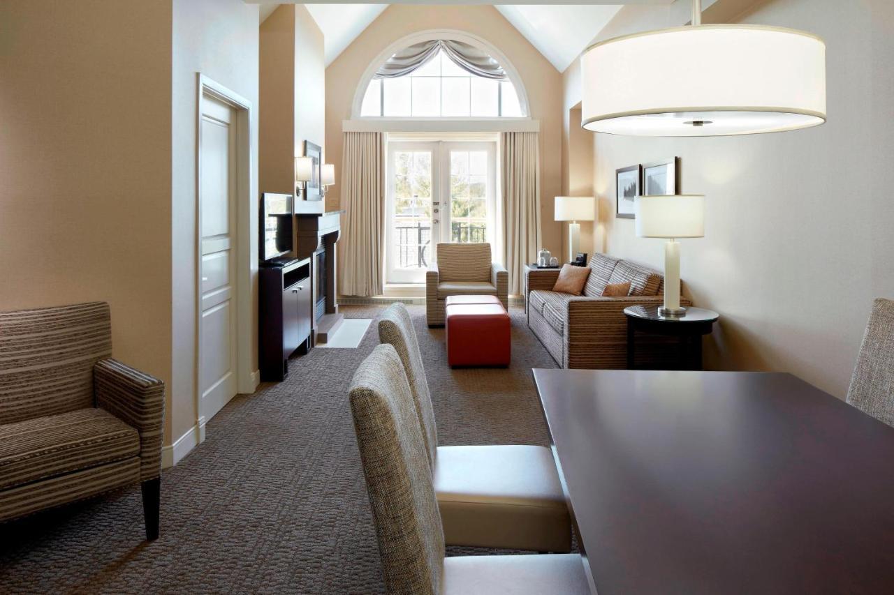 Le Westin Tremblant Hotel Монт-Тремблант Екстериор снимка